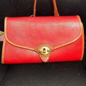 Dooney & Bourke